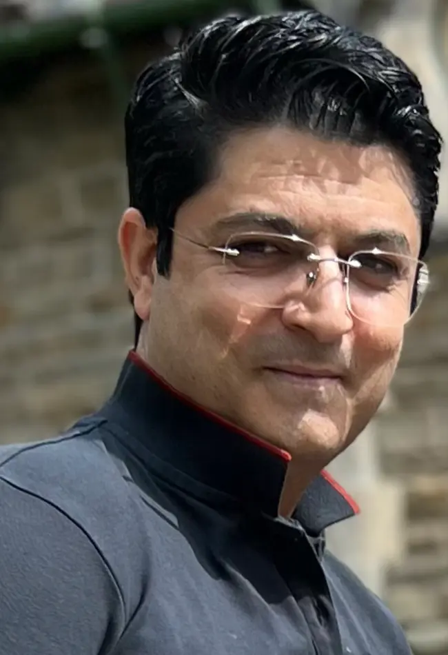 Mohsin Mughal - TRT